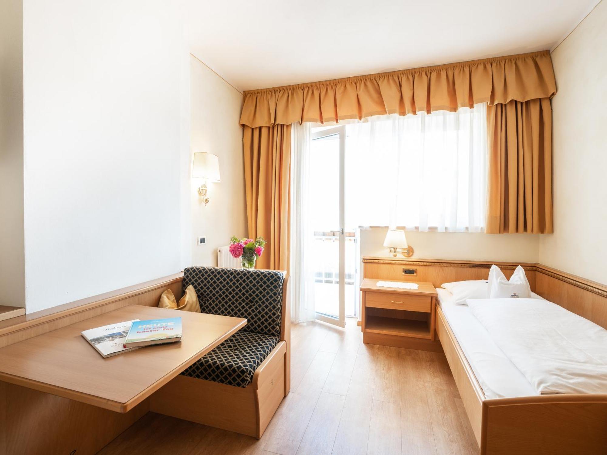 Sonnenhotel Adler Spa & Nature Adults Only Villandro Exterior photo